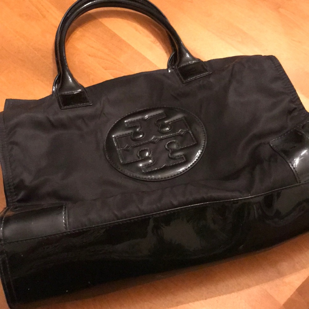 Ella Black Tote